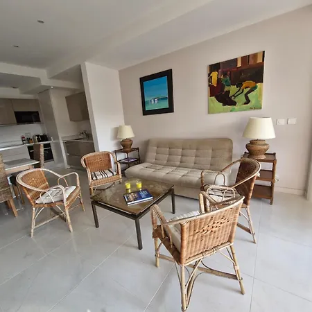 Grand 3 Quartier Pinede Juan